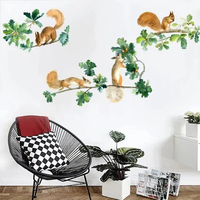 Playful Squirrels and Acorns Wall Stickers Easy do Wall do