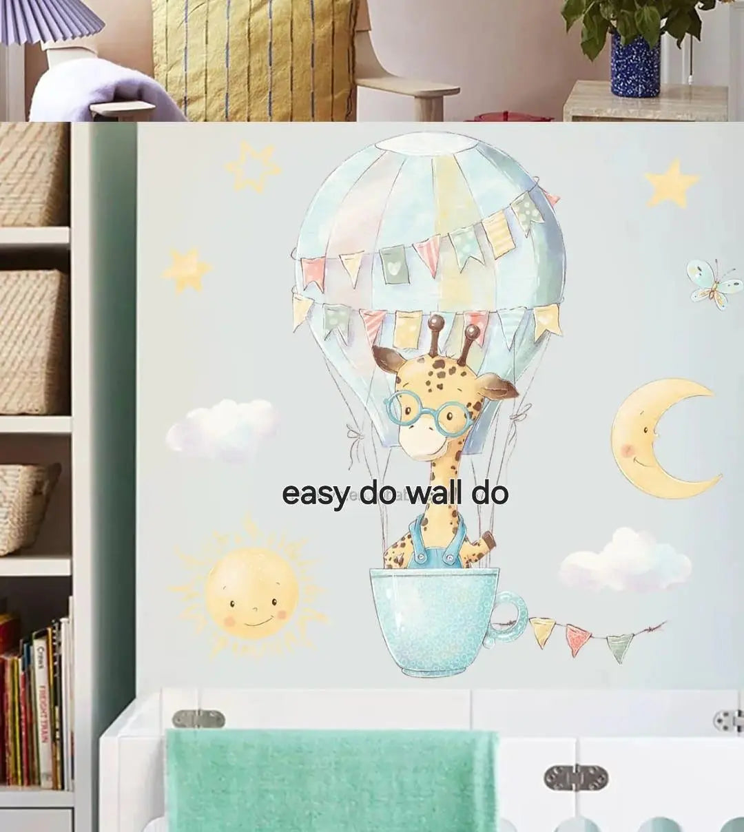 Giraffe in a Hot Air Balloon Wall Sticker - Easy do Wall do