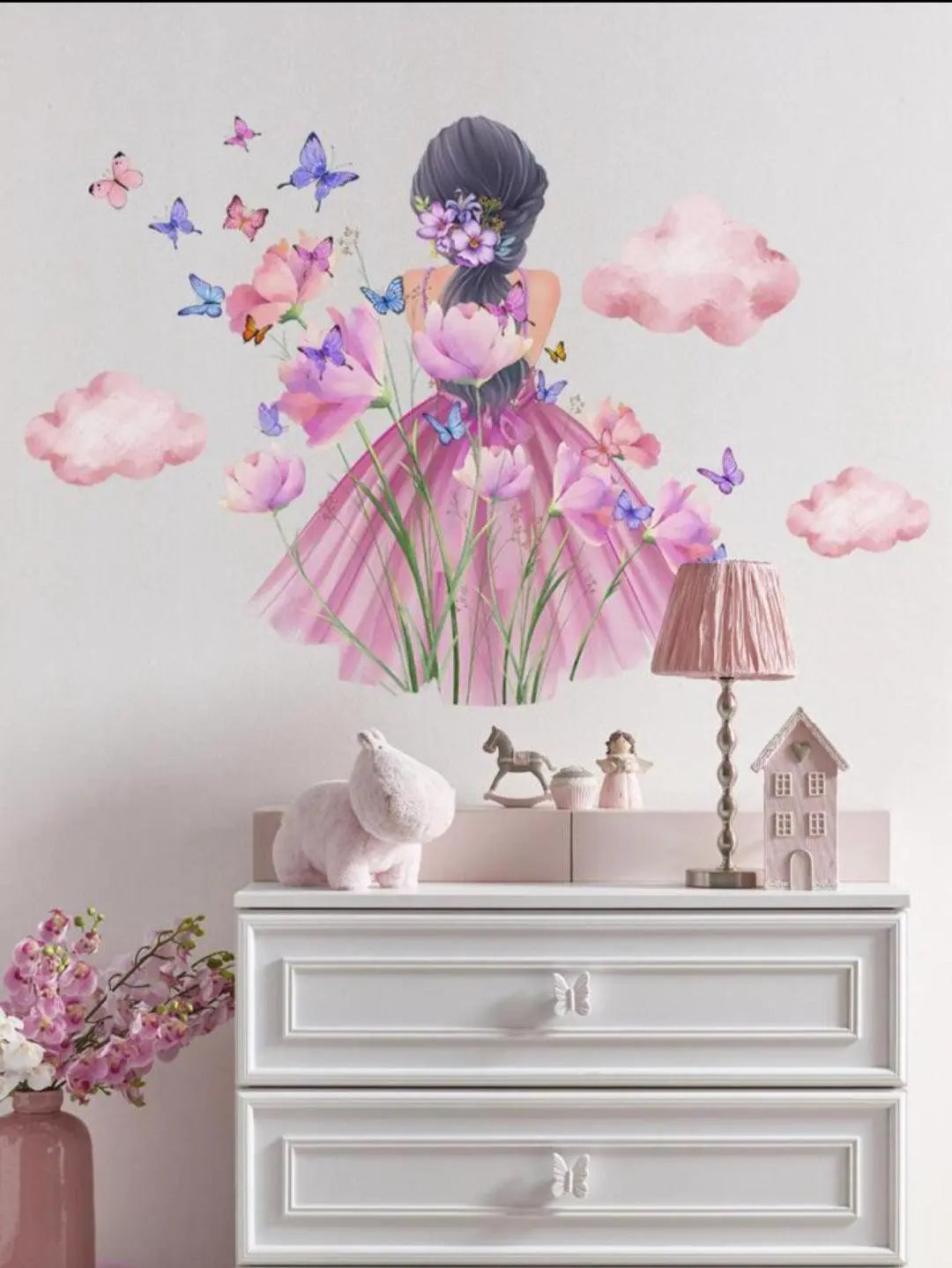 Cartoon girl butterfly cloud children Easy do Wall do