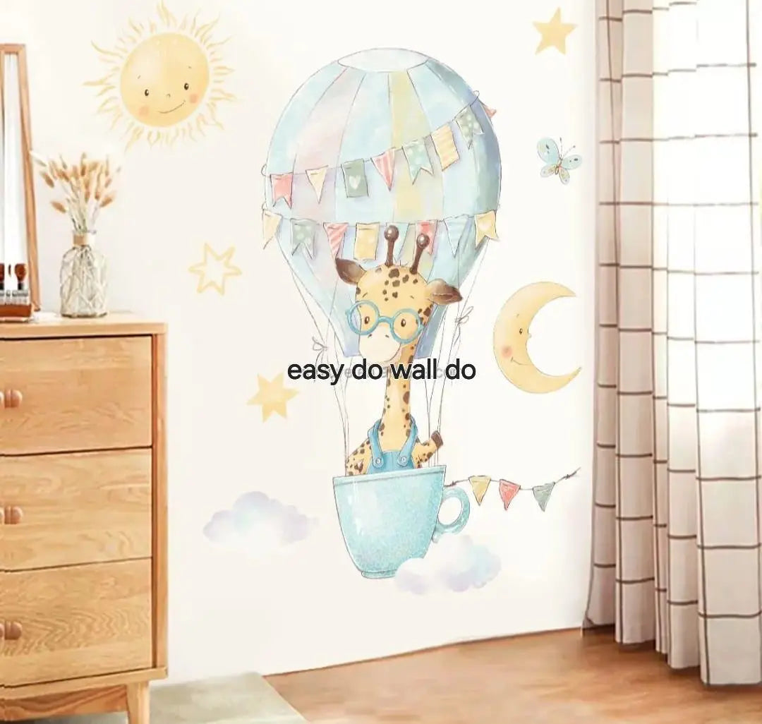 Giraffe in a Hot Air Balloon Wall Sticker - Easy do Wall do