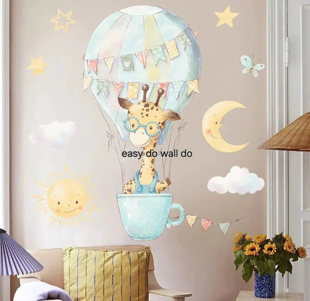 Giraffe in a Hot Air Balloon Wall Sticker - Easy do Wall do